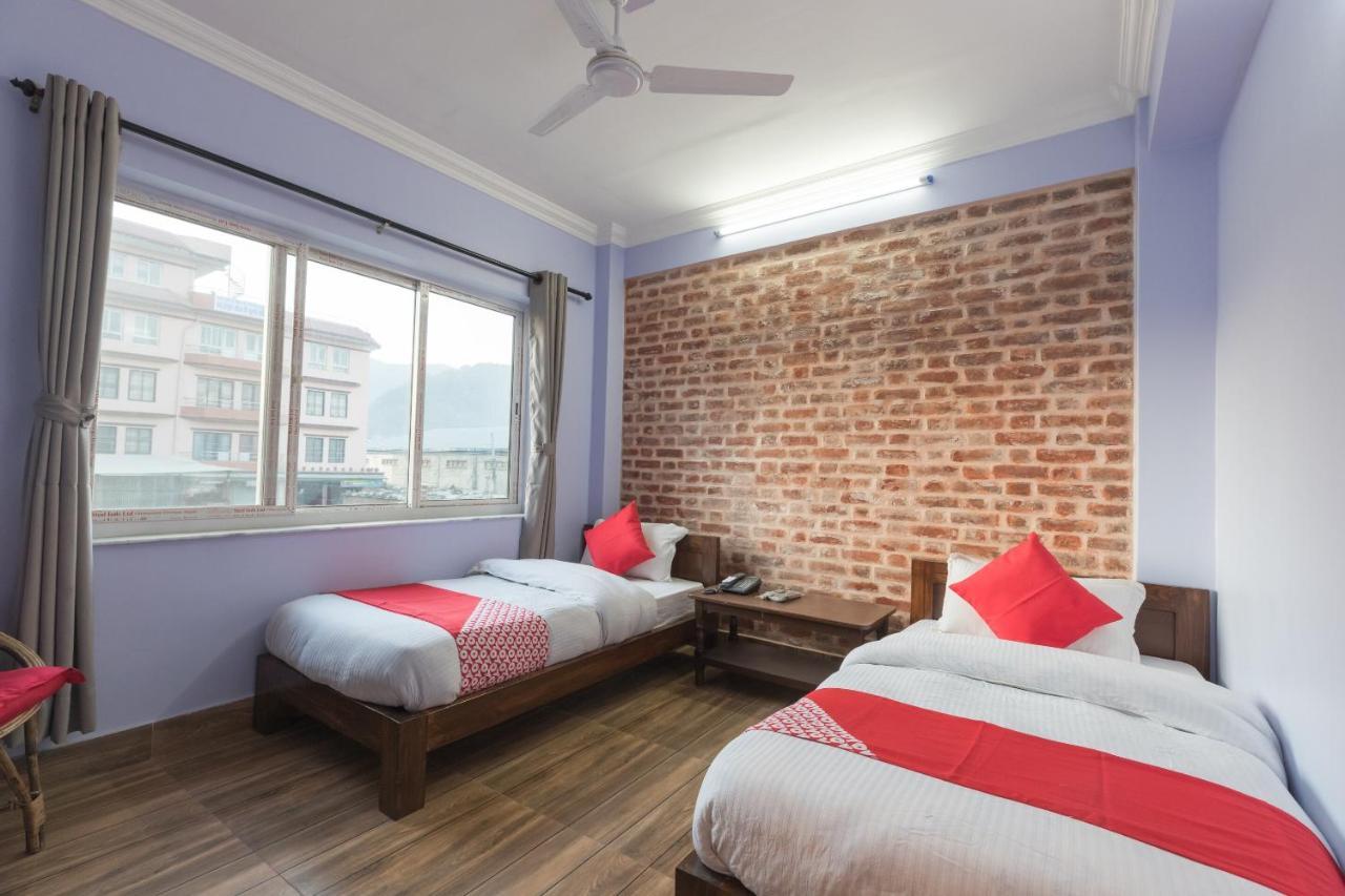 Oyo 729 Hotel Era Balaju Екстер'єр фото