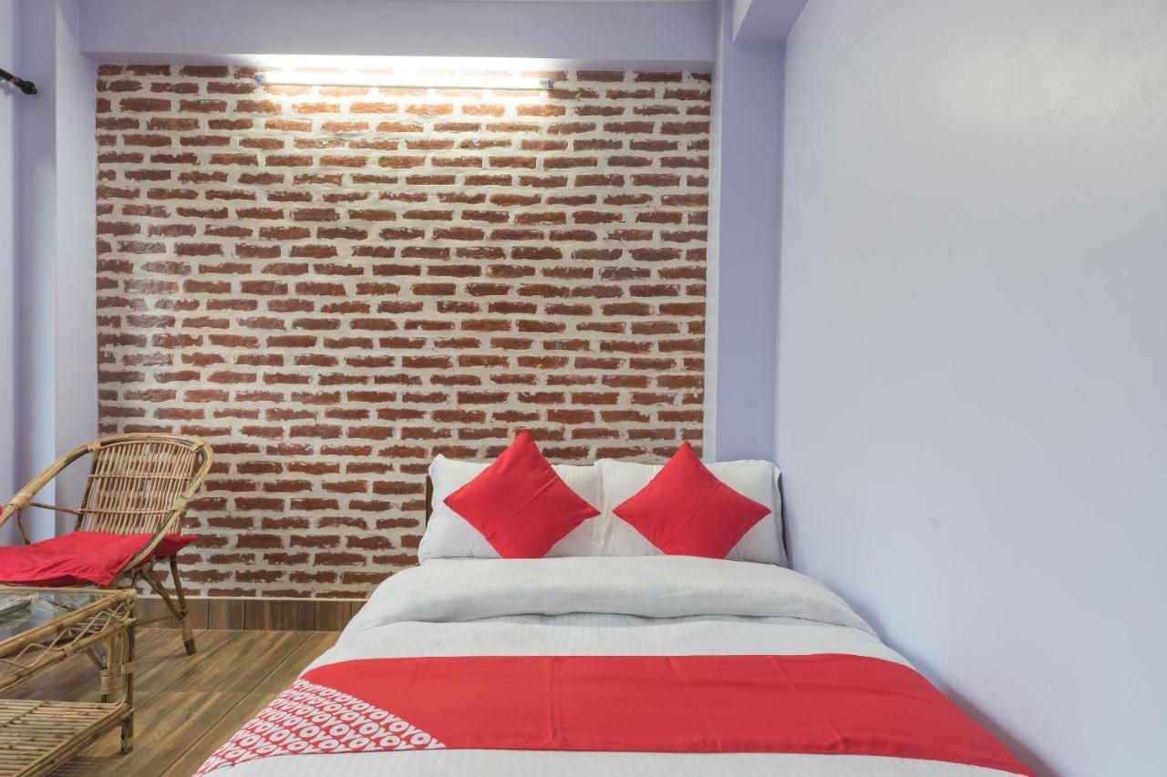 Oyo 729 Hotel Era Balaju Екстер'єр фото